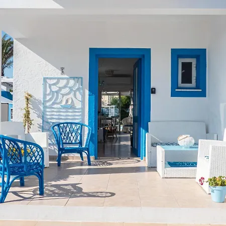 Greek Island Style 2 Bedroom Villa With Pool Next To The Sea Larnaca Exterior photo