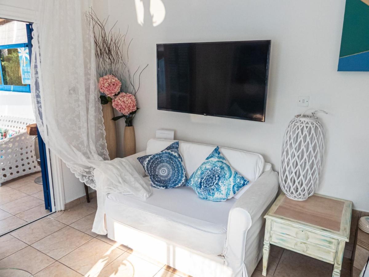 Greek Island Style 2 Bedroom With Pool Next To The Sea Вилла *