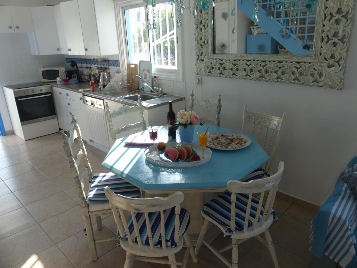 Greek Island Style 2 Bedroom With Pool Next To The Sea Вилла *